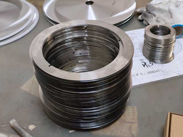 سكين لجهاز قطع الكربيد التنغستنية شفرات دائرية صناعية لقطع الورق المقوى لمصانع التصنيع 3